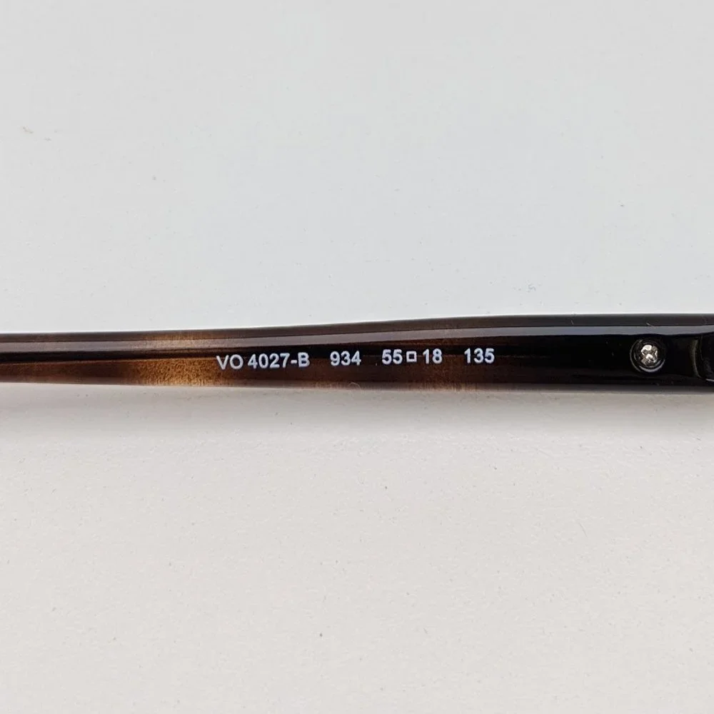 🕶️Vogue VO4027-B Eyeglasses 55/18 135 /KAB309🕶️​